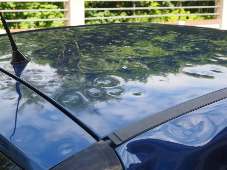 Faire le débosselage d'une voiture suite à un orage de grêle, Saint-Paul, Clean Car